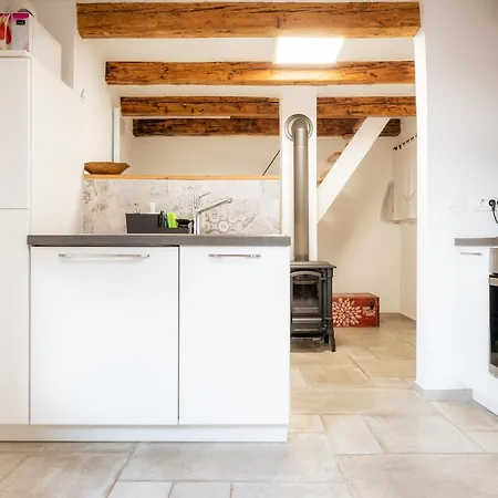 Апартаменты Irena Great For A Family With Free Parking And Ev Station Айдовшчина