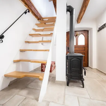 Irena Great For A Family With Free Parking And Ev Station * Айдовшчина