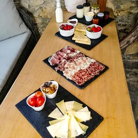 Irena Great For A Family With Free Parking And Ev Station Appartement *