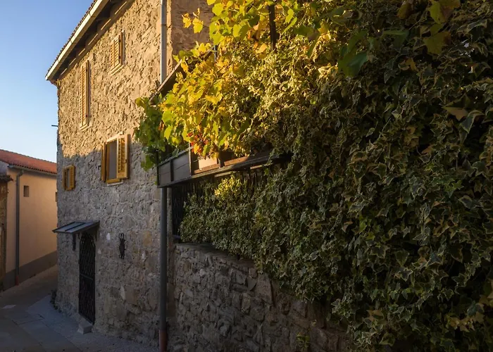 Irena Great For A Family With Free Parking And Ev Station Apartment