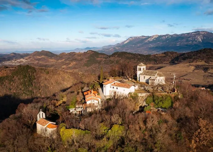 Appartamento Irena Great For A Family With Free Parking And Ev Station